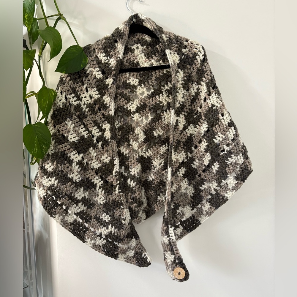 Cozy Black and White Knit Poncho